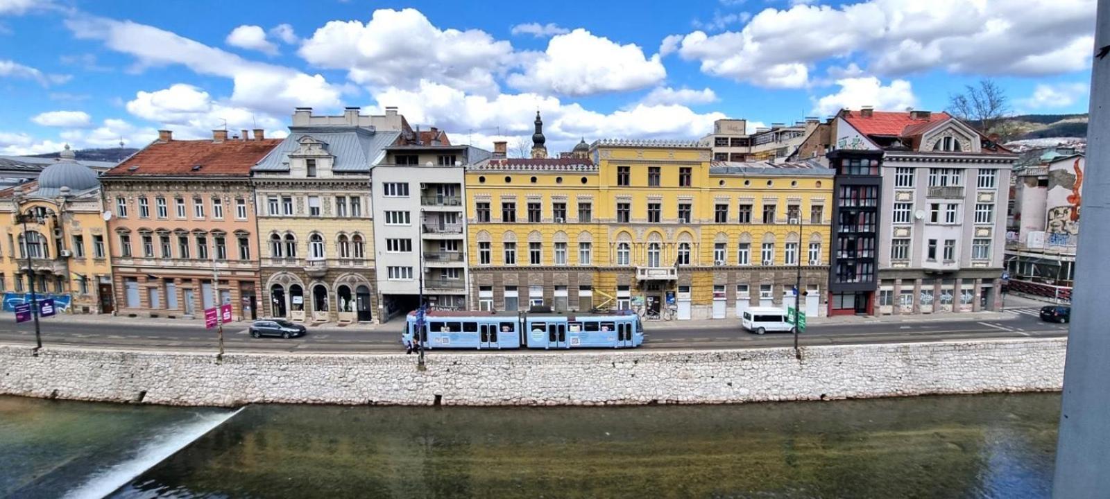 Franca A2-Parking Garage Apartman Szarajevó Kültér fotó